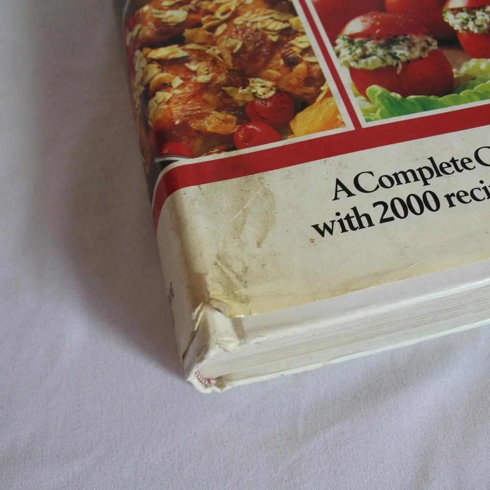 Creative Cooking Cookbook 2000 Recipes Complete‎ Guide Charlotte Turgeon